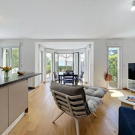 Les Sylphes By Interhome * Pornic